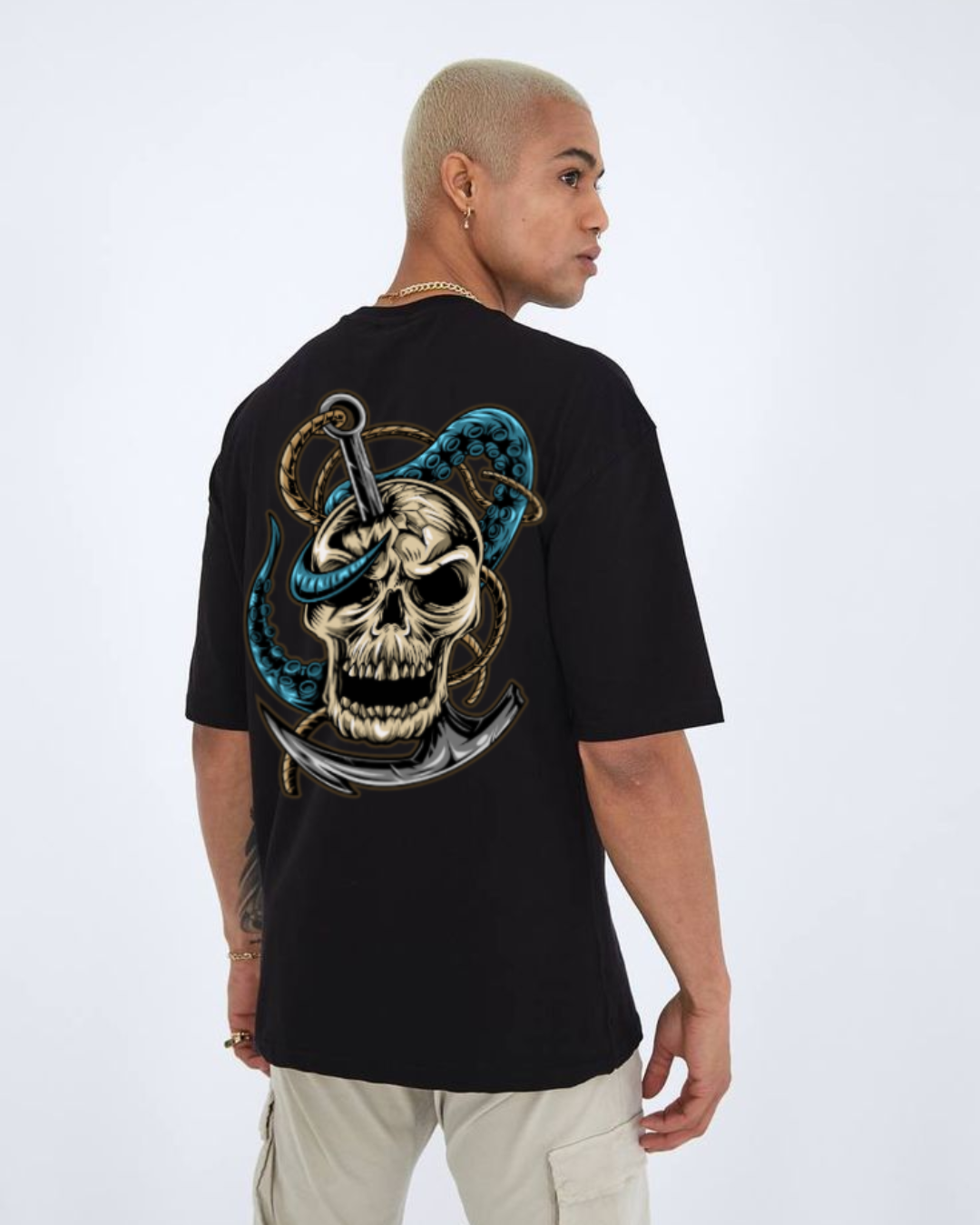 "Pirate's Wrath" Oversized T-Shirt Black & White WPBW165056